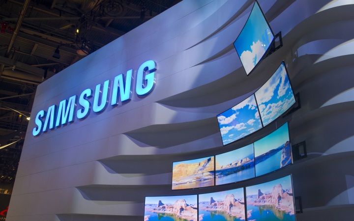 Выручка Samsung снова растет