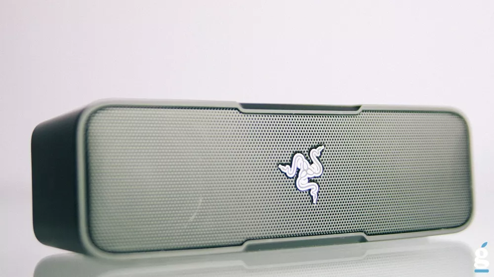 Фронтальный вид колонки Фронтальный вид колонки