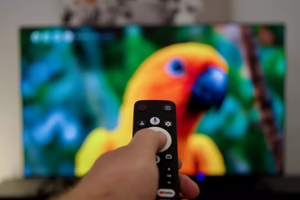 HIPER SmartTV 65 HIPER SmartTV 65