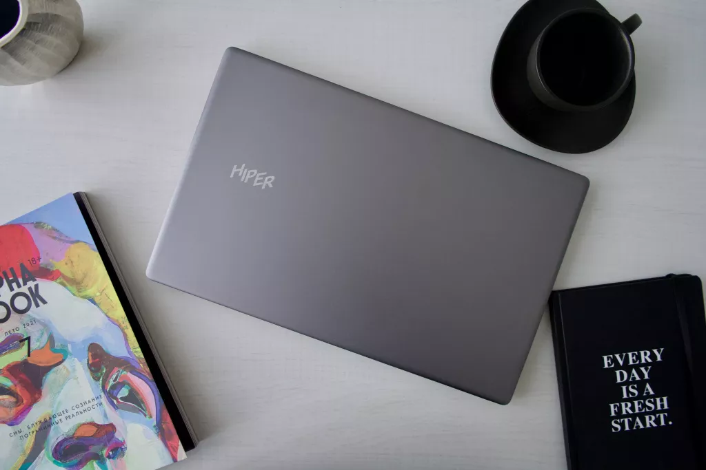 HIPER EXPERTBOOK HIPER EXPERTBOOK