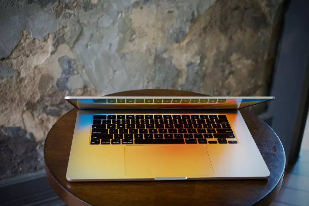 MacBook Air на M2 (2023) MacBook Air на M2 (2023)