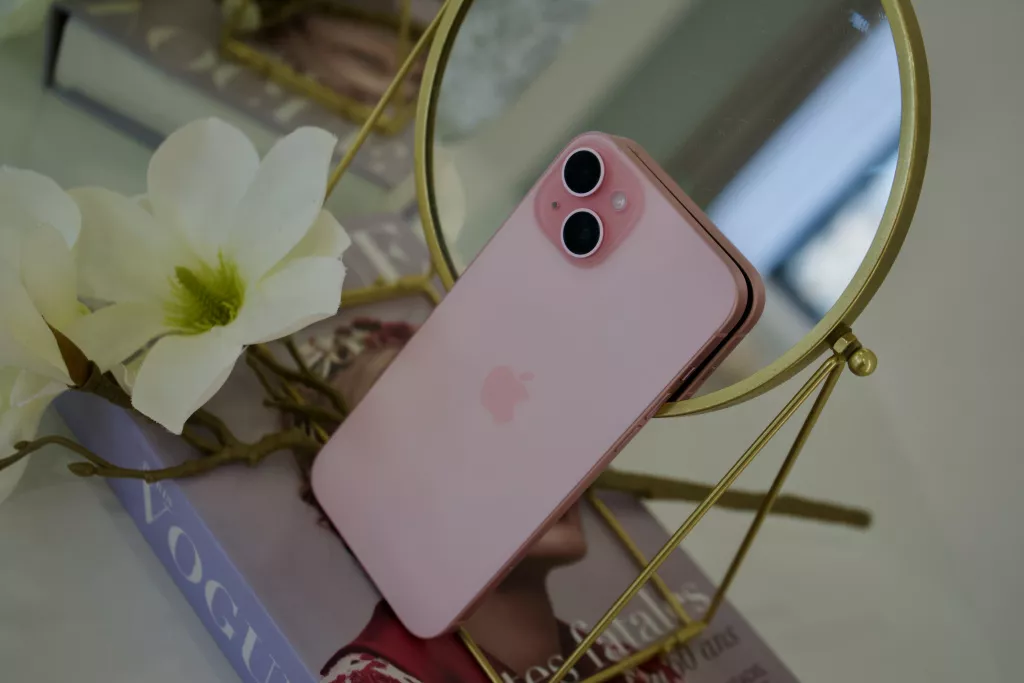 iPhone 15 Plus iPhone 15 Plus