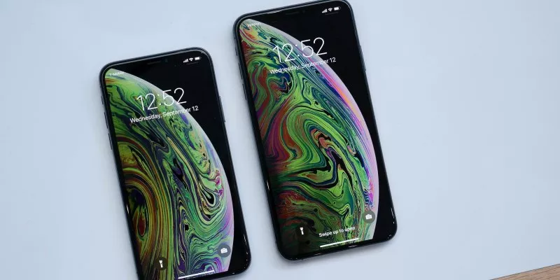 iPhone XS и iPhone XS Max iPhone XS и iPhone XS Max