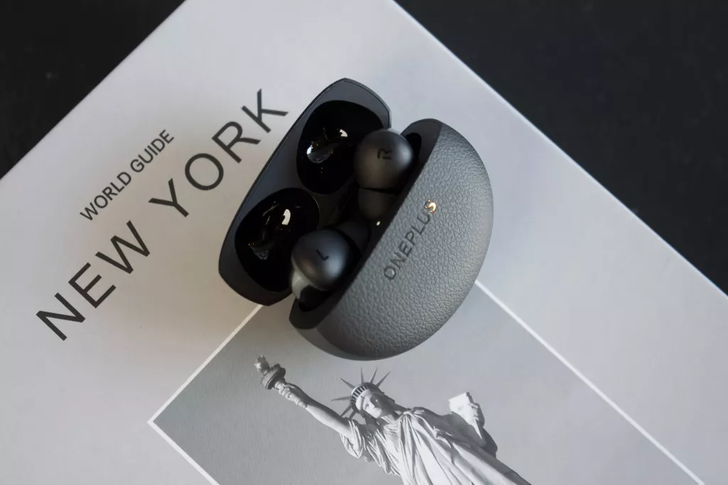 OnePlus Buds Pro 3 OnePlus Buds Pro 3