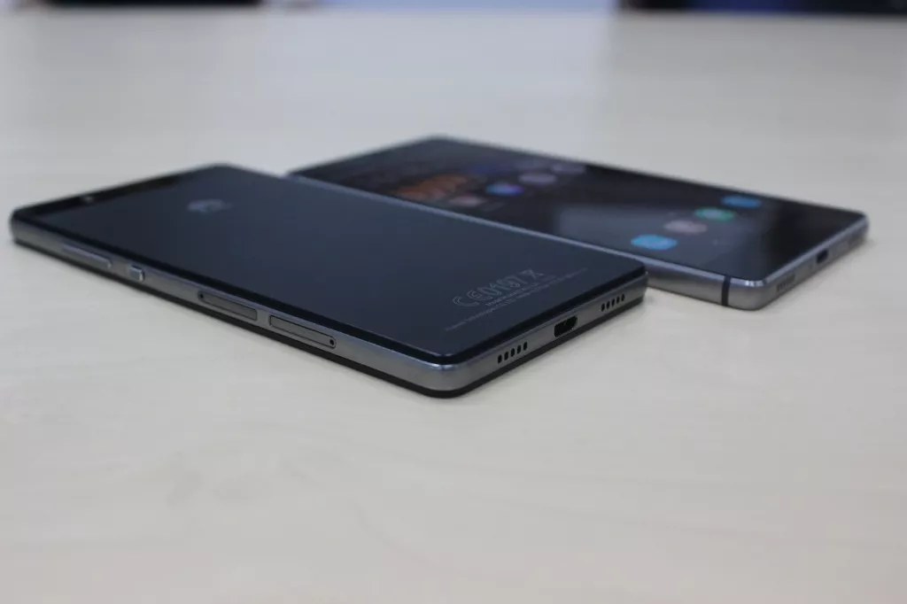 Первый взгляд на Huawei P8 Lite Первый взгляд на Huawei P8 Lite