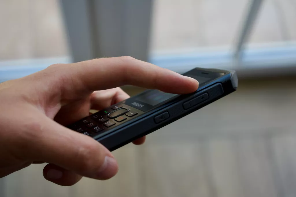 Philips Xenium E2317 Philips Xenium E2317