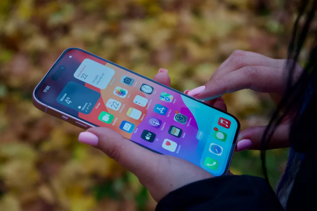 iPhone 15 Plus iPhone 15 Plus