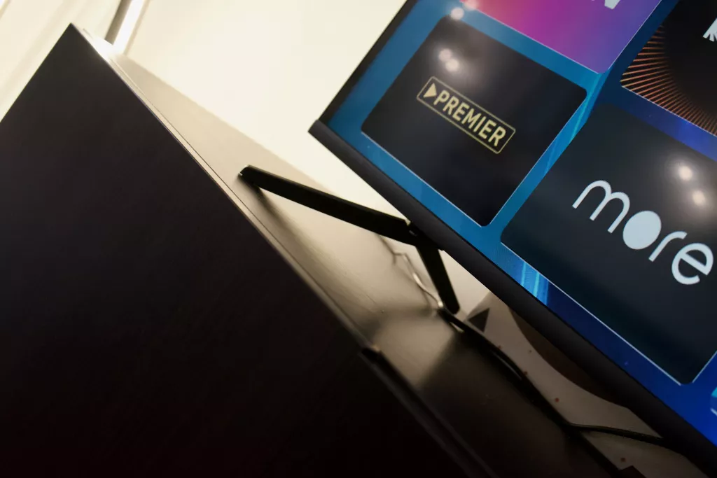 HIPER SmartTV 65 HIPER SmartTV 65