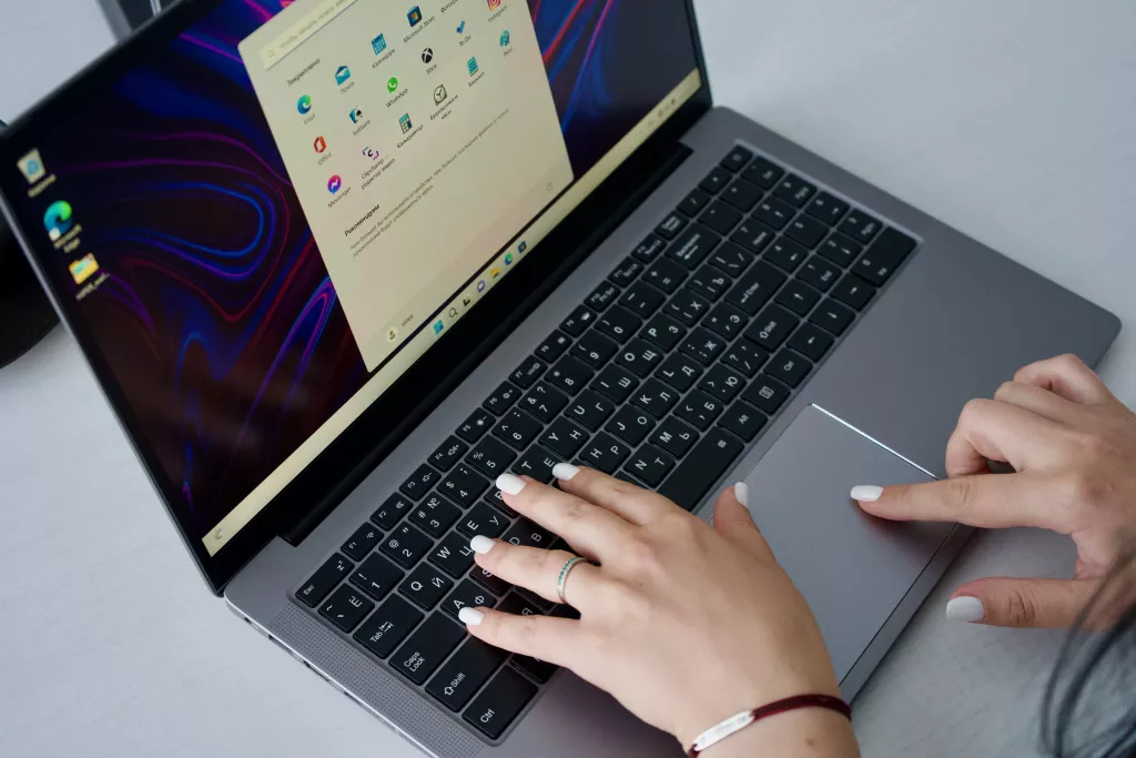 HIPER EXPERTBOOK HIPER EXPERTBOOK