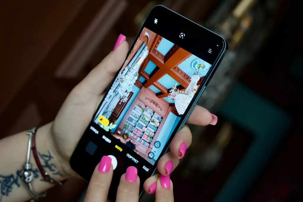 realme 12+ 5G realme 12+ 5G