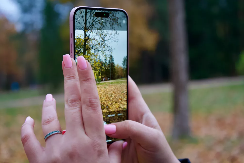 iPhone 15 Plus iPhone 15 Plus