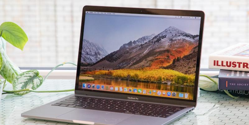 Apple исправила главную проблему обновленных MacBook Pro 2018