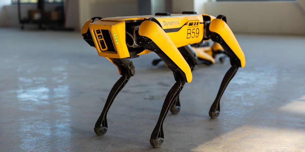 Хотите поиграть с роботом Spot от Boston Dynamics? Появилась такая возможность