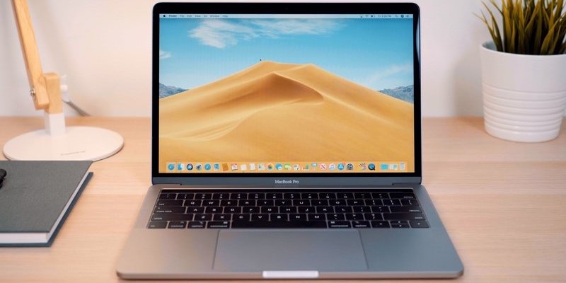 Apple признала проблему произвольного отключения 13-дюймовых MacBook Pro