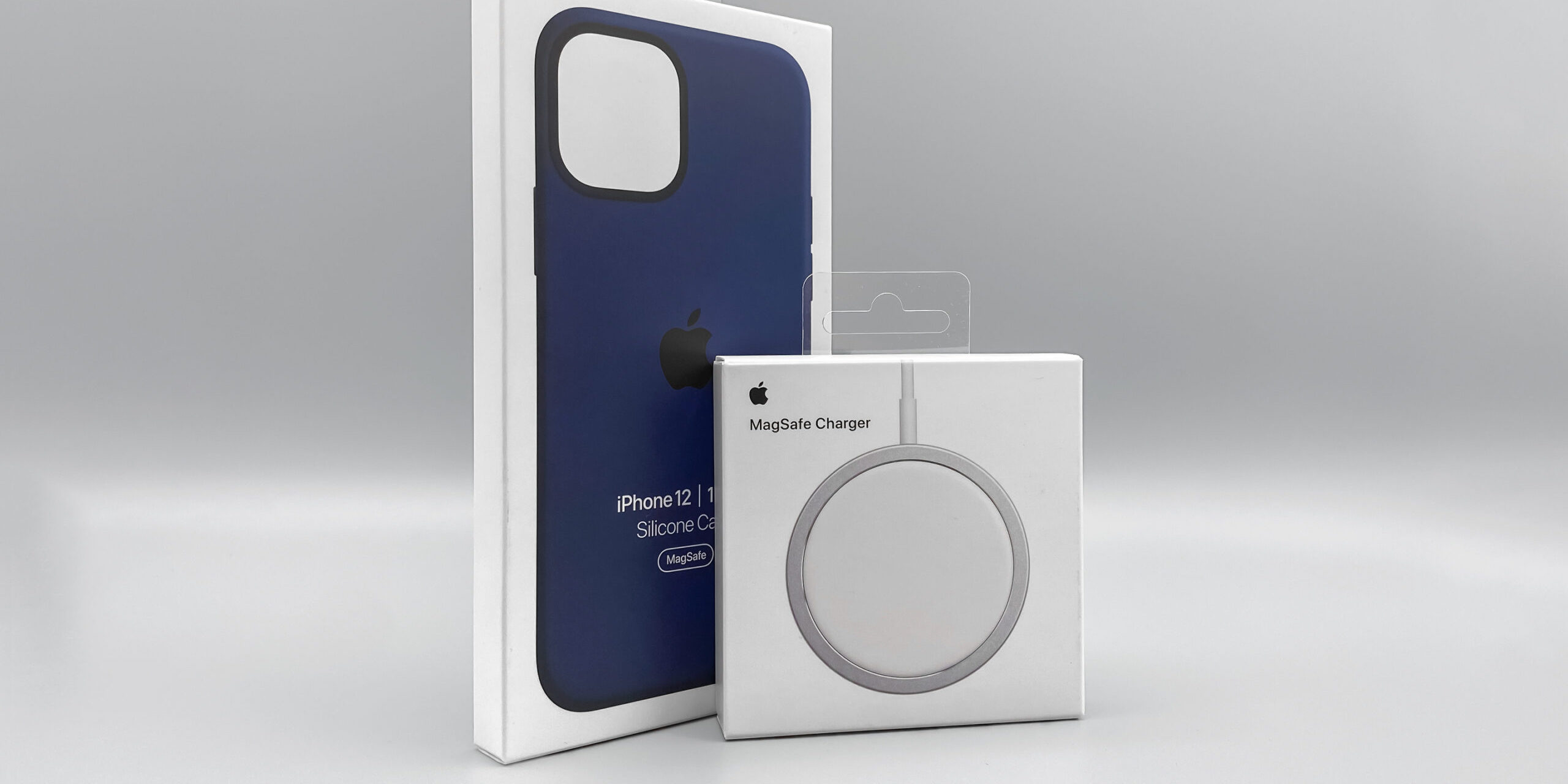 Magsafe iphone 12. MAGSAFE iphone. Магсейф зарядка. MAGSAFE 2020 iphone 12. Максейф купить.