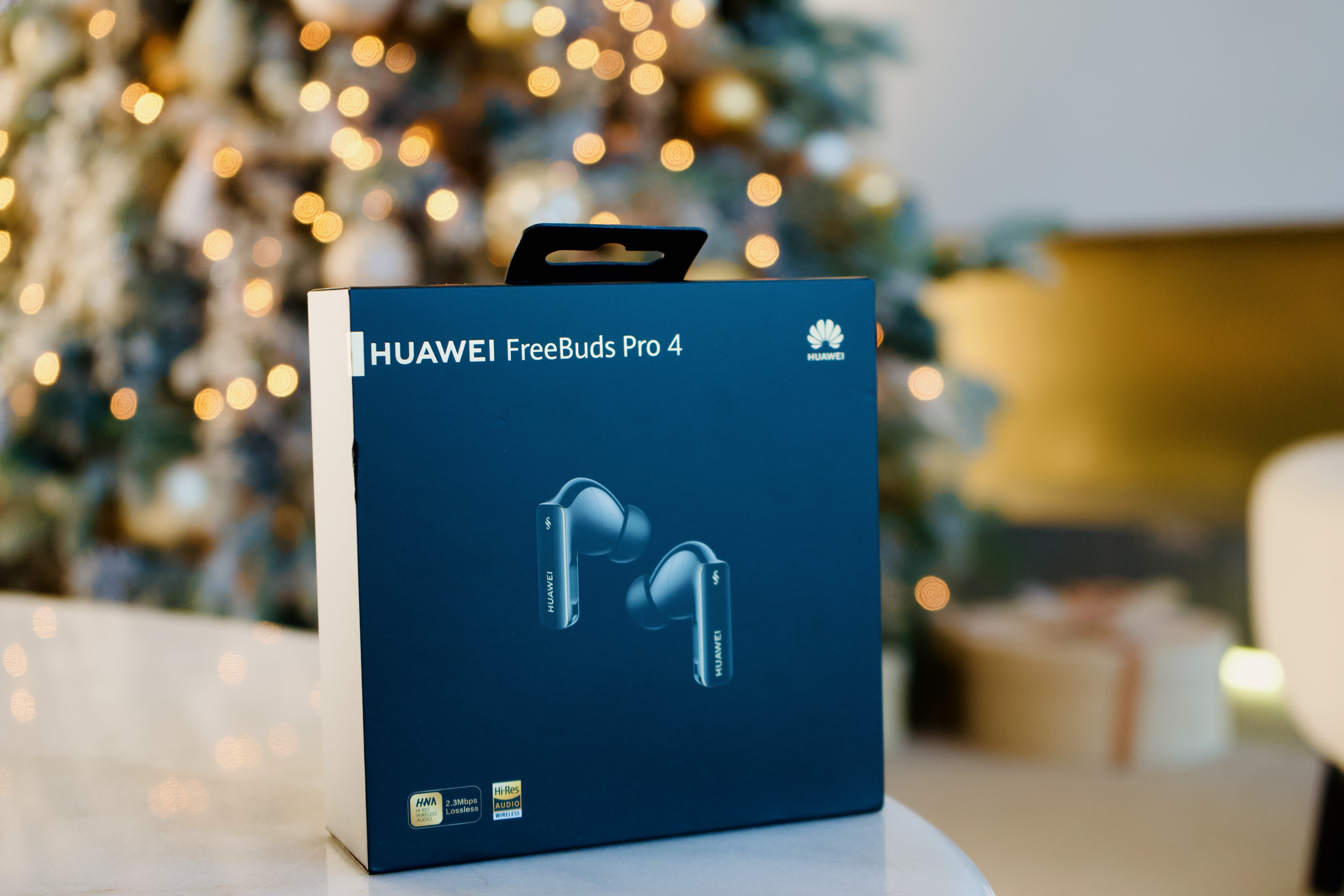 Обзор HUAWEI FreeBuds Pro 4: лучшие TWS-наушники 2024 года