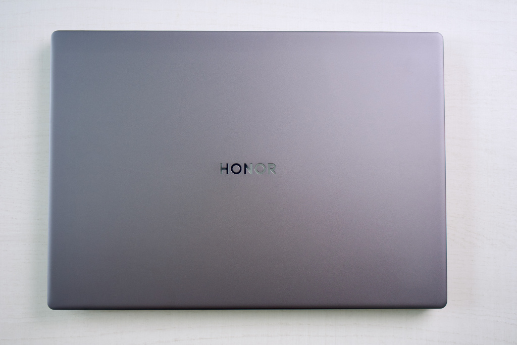 HONOR MagicBook X16 Plus