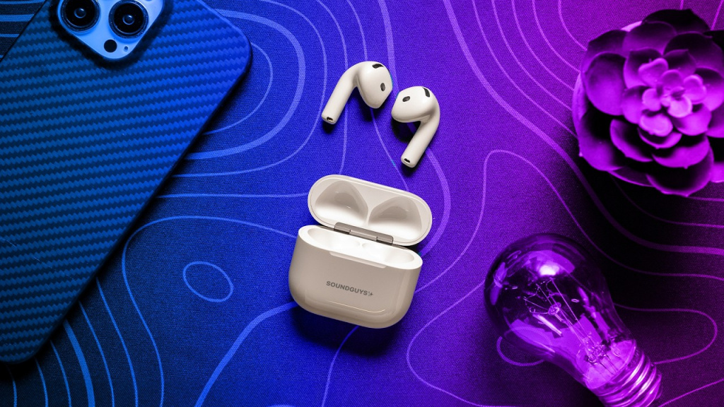 AirPods 4 // SoundGuys