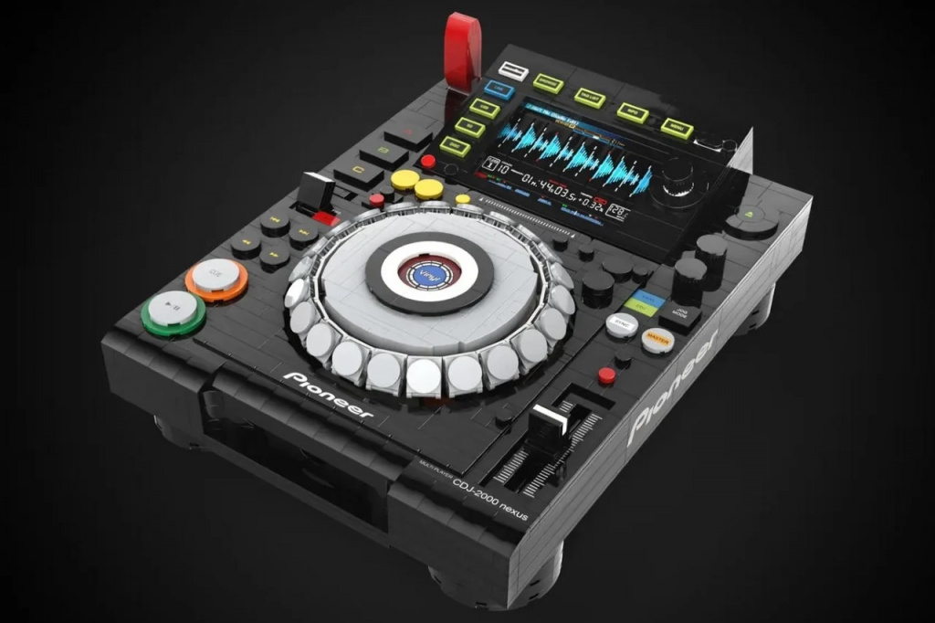 pioneer_cdj_2000_lego_1.jpeg