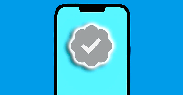 Синяя галочка в Twitter больше не значит ничего
