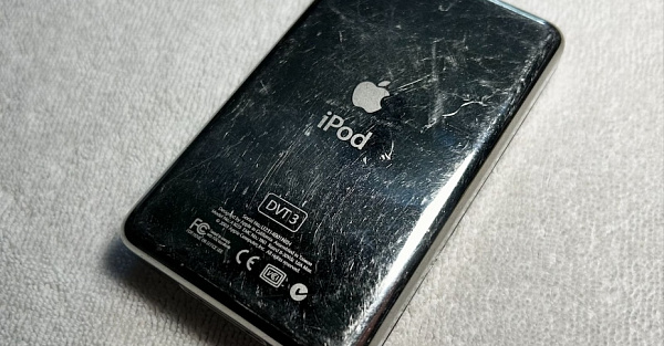 В сети показали самый необычный iPod, который только можно себе представить