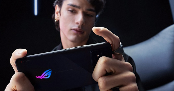 Супергеймерский флагман ASUS ROG Phone 8 появился в продаже — и сразу с большой скидкой