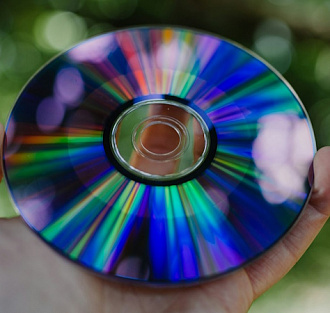 Создан компакт-диск, вмещающий 200 ТБ