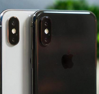 Производитель чехлов подтвердил дизайн iPhone X Plus