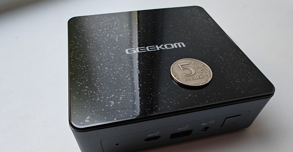 Компактный компьютер Geekom Mini Air12 — маленький, дешёвый, но тянет даже игры и видео 4K